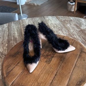 Penny Loves Kenny Faux Fur Pumps!